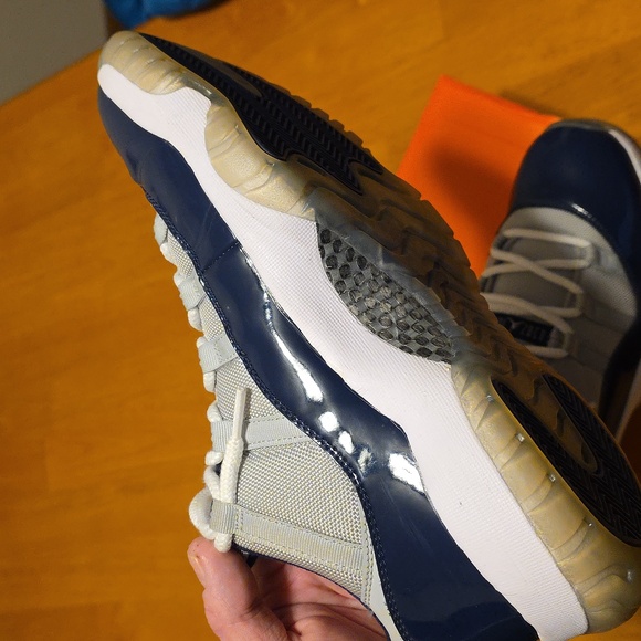Jordan 11 Geotgetown low 2015 - Picture 5 of 8